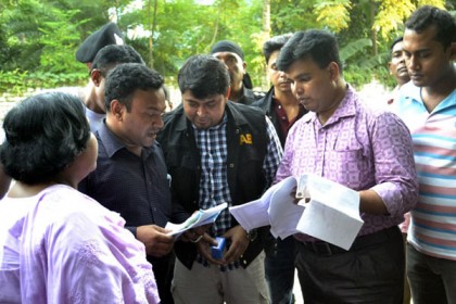 দিনাজপুরে ভুয়া চক্ষু চিকিৎসক আটক