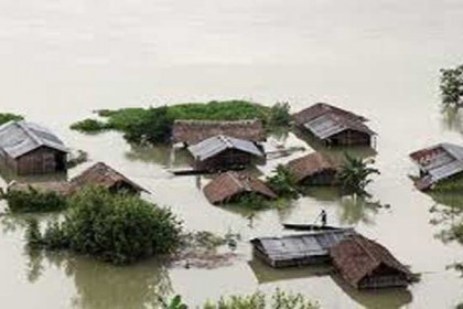 ভারতে বন্যায় মৃতের সংখ্যা বেড়ে ৮০