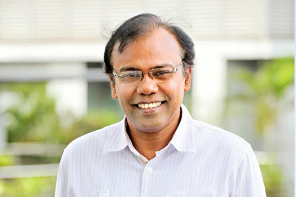 ফজলুর রহমান বাবুর নতুন গান ‘গুরু-শিষ্য’