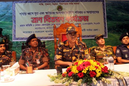 পাহাড় ধসে বাবা-মা হারানো জিহাদের দায়িত্ব নিল আনসার