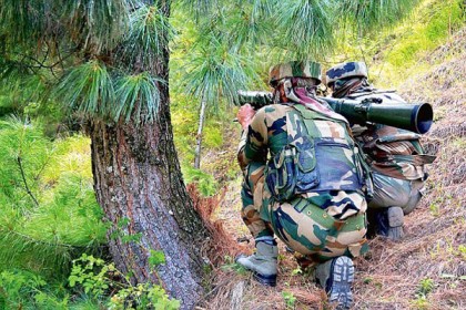 কাশ্মীরে পাকিস্তানি সীমান্তরক্ষী বাহিনীর গুলিতে ৫ ভারতীয় সৈন্য নিহত