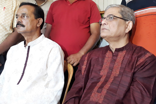 সংবিধান তো কোনো বাইবেল না: ফখরুল 