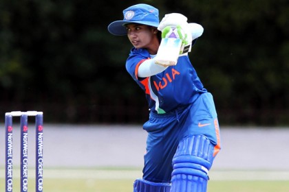 ফাইনালে পরাজয়, তবুও বিএমডব্লিউ পেতে চলেছেন মিতালি!
