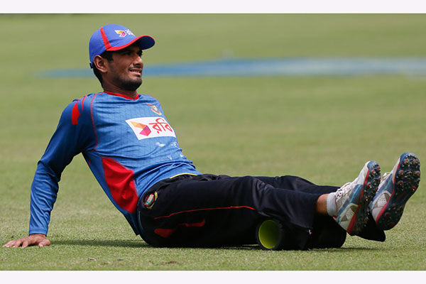 মাহমুদউল্লাহকে নিয়ে বড় কোনো শঙ্কা নেই