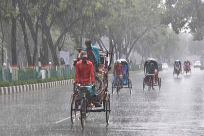 দেশজুড়ে টানা বৃষ্টি থাকবে আজও