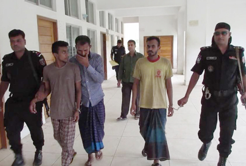 ঝিনাইদহে জেএমবির ৩ সদস্যকে আদালতে সোপর্দ, স্বীকারোক্তিমূলক জবানবন্দি