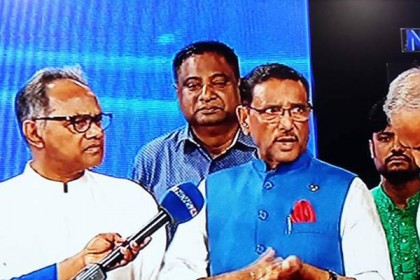 নির্বাচনের মাঠে গণমাধ্যমকে নিরপেক্ষ থাকার আহ্বান কাদেরের