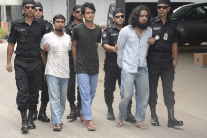 নারায়ণগঞ্জে অস্ত্রসহ জেএমবির ৩ সদস্য গ্রেফতার