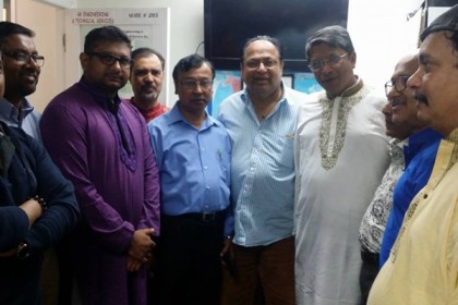 টরন্টোতে কেন্দ্রীয় আওয়ামী লীগ নেতার সাথে মত বিনিময়