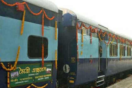 খুলনা-কলকাতা রুটে দ্বিতীয় মৈত্রী ট্রেন চলাচল সাময়িক স্থগিত
