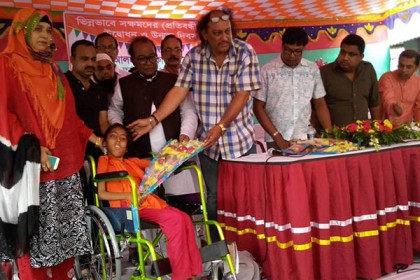 টাঙ্গাইলে প্রতিবন্ধীদের স্কুল উদ্বোধন

