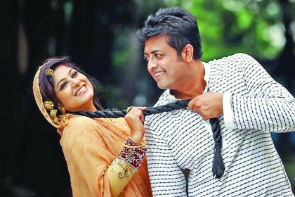 শাকিব-মিম নয়, ওমর সানি-মৌসুমীকে দিয়ে শ্যুটিং শুরু