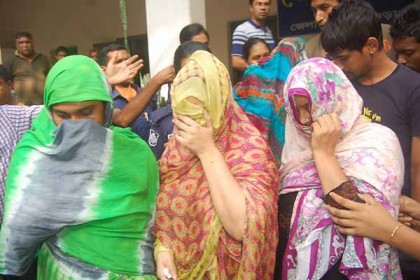 কাউন্সিলর রুমকিসহ সাতজন রিমান্ডে