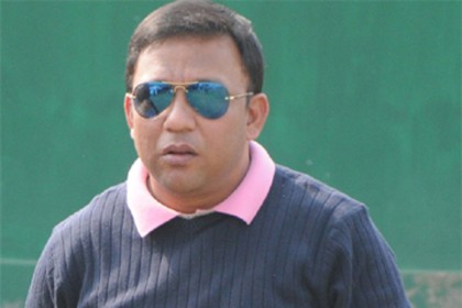 গুরুতর অসুস্থ হয়ে হাসপাতালে সুজন