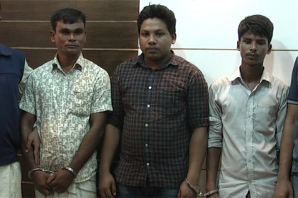 নেত্রকোনায় জজের পরিচয়ে প্রতারণা, আটককৃতদের কোর্টে সোপর্দ