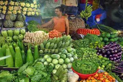 বরিশালে সবজির বাজার অস্থির