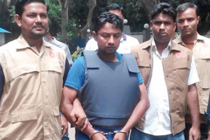 সাত মাস আটকে রেখে ধর্ষণের কথা স্বীকার বাদলের