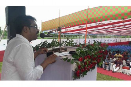 বেরোবিতে 'জয়বাংলা ইয়ুথ অ্যাওয়ার্ড-২০১৭' অুনষ্ঠিত