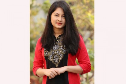 অভিনয়ে ফিরছেন অগ্নিলা