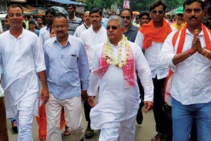 গুণ্ডামি করলে ৬ ফুট মাটির নিচে কবর দেব : দিলীপ ঘোষ  