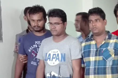 মুদ্রা পাচারের অভিযোগে জবি শিক্ষার্থীসহ আটক ৫
