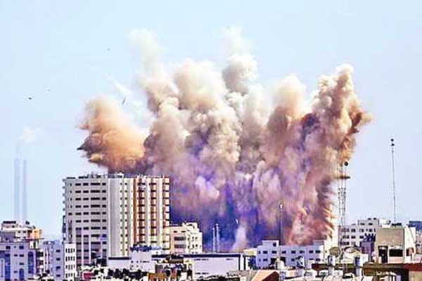 গাজায় ইসরাইলের পাল্টা হামলায় আহত ৩