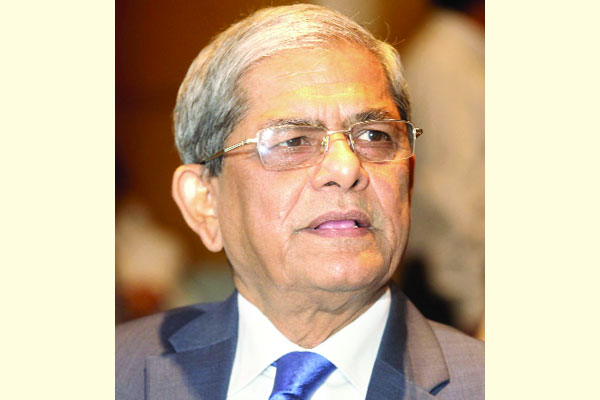 সরকার বিচার বিভাগকে প্রতিপক্ষ বানিয়েছে