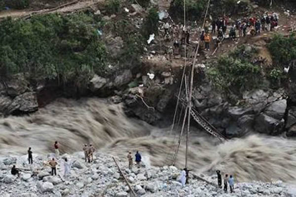 নেপালে বন্যা ও ভূমিধসে ৩০ জনের মৃত্যু