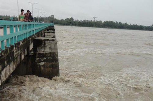 তিস্তায় রেড অ্যালার্ট জারি