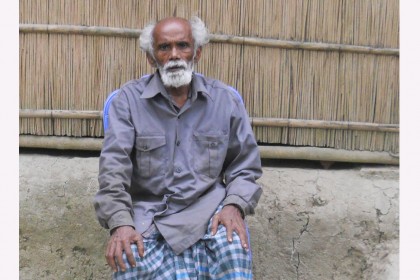 আর গাছ রোপণ করবেন না ফরিদপুরের পাগলা সামাদ