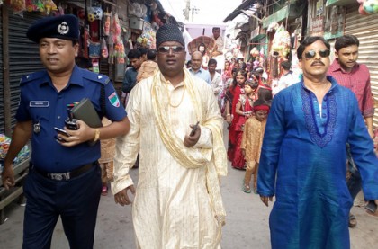 জন্মাষ্টমী উপলক্ষে মোরেলগঞ্জে শোভাযাত্রা