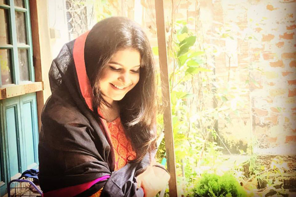 বিশুদ্ধ প্রেমের নাটক 'প্রেমেরই রঙে রাঙানো'