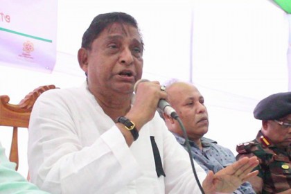 'মির্জা ফখরুল মিথ্যা বলেন, ঢাকায় বসে শুধু ফাঁকা আওয়াজ দেন'