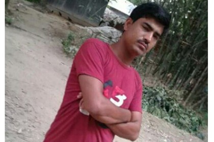 পরকীয়ার জেরে এসিড খাইয়ে ও পেট্রোল ঢেলে স্বামীকে পুড়িয়ে হত্যা!