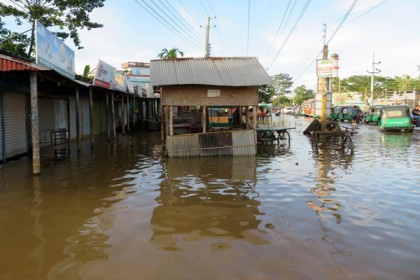রাজধানীর চারপাশে পানি বৃদ্ধি