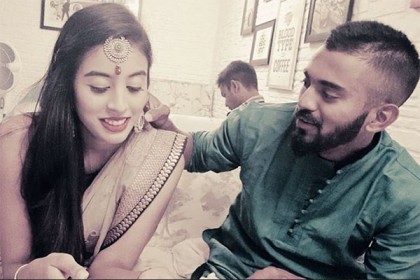 মডেলের সঙ্গে ভারতের তারকা ক্রিকেটারের 'অন্তরঙ্গ' ছবি ভাইরাল