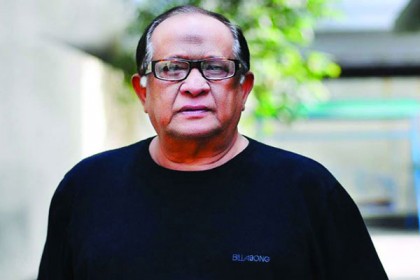 রাজ্জাকের মরদেহ শহীদ মিনারে