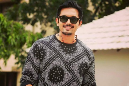 চলচ্চিত্রে 'বেসিক আলী' হয়ে ফিরছেন শুভ