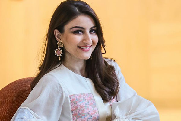 বেবি বাম্পের ছবি পোস্ট করে তোপের মুখে সোহা