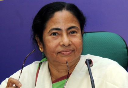 আশুরার দিনে দেবী বিসর্জন নয়, মমতার সিদ্ধান্তে তোলপাড়