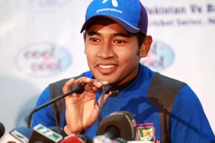 অস্ট্রেলিয়ার বিপক্ষে জয় সম্ভব : মুশফিক