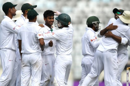মিরপুর টেস্টে দুই দলের ২২ জনের অভিষেক!