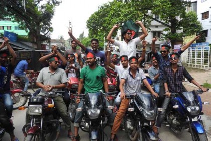 সাকিবের শহর মাগুরায় আনন্দ মিছিল