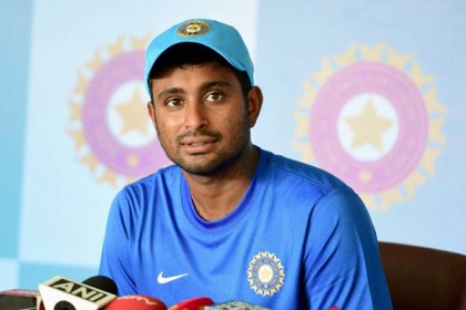 পথচারীর গায়ে হাত তুলে বিতর্কে ভারতীয় ক্রিকেটার