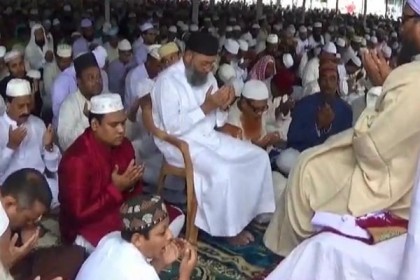 সাভারে ঈদুল আজহার প্রধান জামাত অনুষ্ঠিত