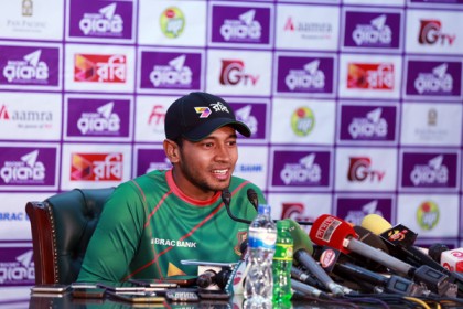 মুশফিকের লক্ষ্য হোয়াইটওয়াশ 