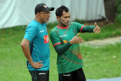হাথুরুসিংহকে পুরো কৃতিত্ব দিতে নারাজ মুশফিক