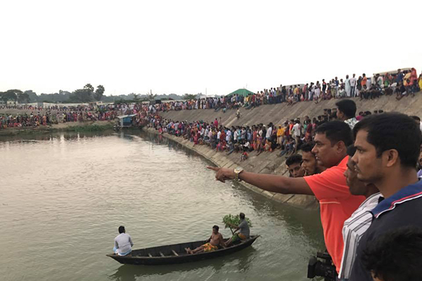 সাভারে নদীতে গোসলে নেমে বিশ্ববিদ্যালয় ছাত্র নিখোঁজ