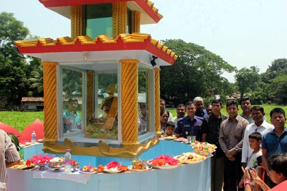 রাঙামাটিতে মধু পূর্ণিমায় উপগুপ্ত মহাথের প্রতিবিম্ব উদ্বোধন