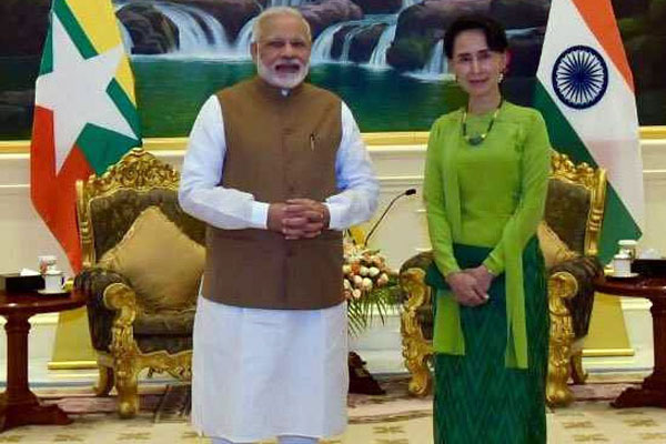 রোহিঙ্গা নির্যাতনের মধ্যেই সু চির সঙ্গে বৈঠকে মোদি
